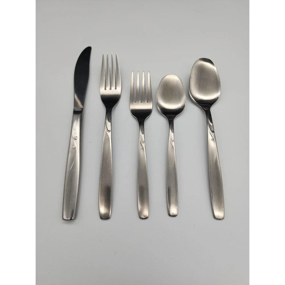 Set Of 5 IS Co International Garden Manor / Brentwood Stainless Flatware Set USA